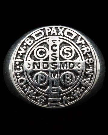 Het Pantser van de Uitdrijder – Ring met, Antiek en Kunst