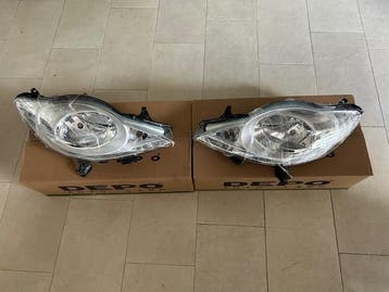 nieuwe koplampen Peugeot 107 nodig ?., Ophalen of Verzenden, Nieuw, Peugeot