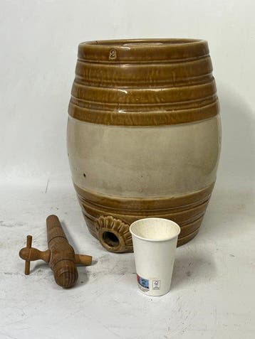 port dundas - Vat - whiskeyvat - Aardewerk - brouwersvat