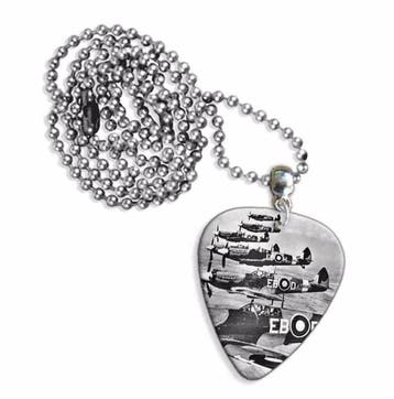 Plectrum ketting of sleutelhanger van Spitfire vliegtuigen, Ophalen of Verzenden, Nieuw