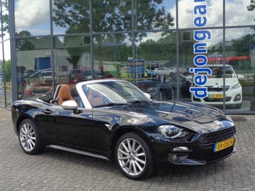 Fiat 124 Spider 1.4 16v Multiair NL auto Leer Clima Bose LMV, Dealer onderhouden, Achterwielaandrijving, Traction-control, Zwart