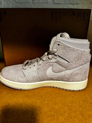 Jordan 1 W Nike Air Zoom CMFT – EU 38.5 – Nieuw met doos, Kleding | Dames, Schoenen, Verzenden, Nieuw, Sneakers of Gympen, Overige kleuren