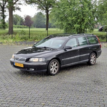 Personenauto, Volvo, V70, ZWART, 2002, Nieuw