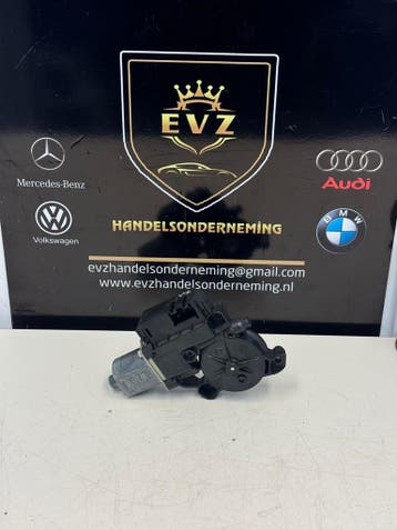 VW Polo 1.2 raammotor portier links voor bj.2015 6R095801AT, Gebruikt, Volkswagen