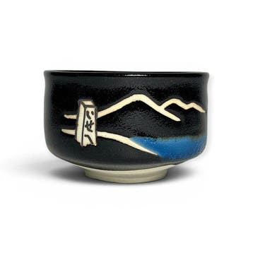 Sugiura Buntai (Togetsu Kiln) – Handgemaakte chawan ter ere, Antiek en Kunst
