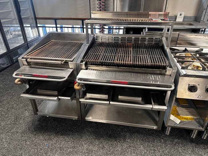 Magikitchn Charbroiler / Gas grill FM-RMB-636 / CM-624, Zakelijke goederen, Horeca | Keukenapparatuur, Gebruikt, Fornuis, Frituur en Grillen
