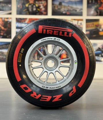 Wiel compleet met band - Formule 1 Pirelli - O.Z. *** NO, Nieuw