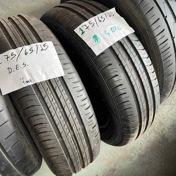 2 x Dunlop 175-65-15 Zomerbanden 7mm, Gebruikt, 15 inch, 175 mm, Ophalen of Verzenden