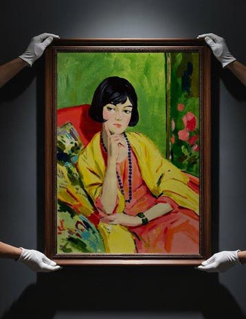 E. García - Retrato con collar azul XL