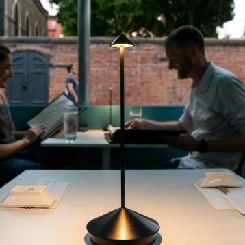 Draadloze Minimalistische LED Tafellamp, Huis en Inrichting, Verzenden, Nieuw