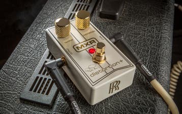 MXR Randy Rhoads MXR RR 104 C / RR104C Special Edition Dist+, Muziek en Instrumenten, Effecten, Ophalen of Verzenden, Nieuw, Distortion, Overdrive of Fuzz