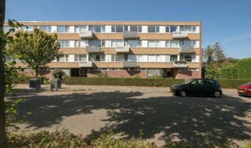 Te Huur 4 Kamer Appartement Hogeschoorweg In Venlo, Huizen en Kamers, Huizen te huur, Direct bij eigenaar, Limburg, Appartement