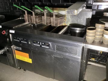 Online veiling: Frymaster, friteuse, Nieuw in verpakking