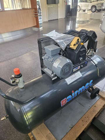 Compressor airmec Kp200400P - Nieuw, Nieuw, Geluidgedempt, 6 tot 10 bar, 100 liter of meer