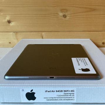 Apple iPad Air 9.7 64GB (model 2013) zwart WiFi (4G) +...., Computers en Software, Apple iPads, Nieuw