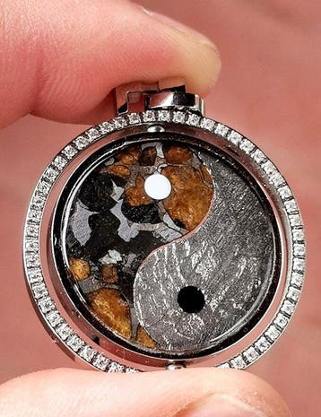 Brenham meteoriet Hanger - 14.56 g