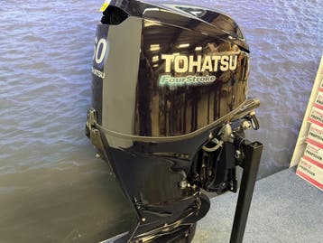 “Tohatsu 60 pk| Buitenboordmotor| Nieuwstaat”, Viertaktmotor, Ophalen of Verzenden, Zo goed als nieuw, 30 pk of meer