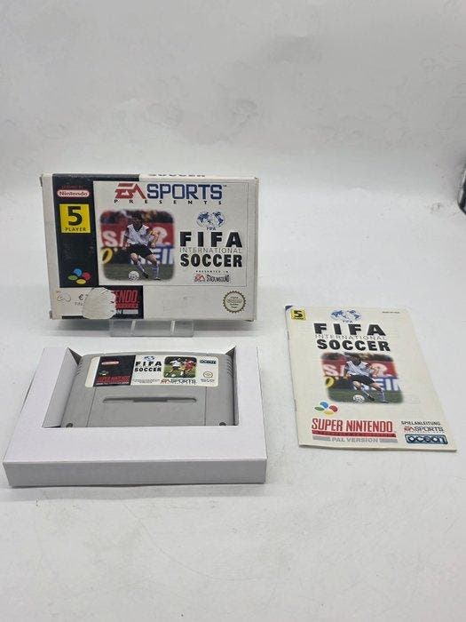Nintendo - Snes - FIFA INTERNATIONAL SOCCER - PAL - Rare -, Spelcomputers en Games, Spelcomputers | Overige Accessoires