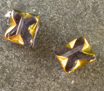 5x Prachtige glaskraal 8x6 mm goud met lila (Glaskralen), Hobby en Vrije tijd, Ophalen of Verzenden, Nieuw, Kraal