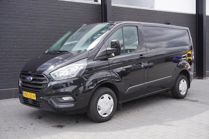 Ford Transit Custom 2.0 TDCI EURO 6, Auto's, Bestelauto's, Onderhoudsboekje, Lease, Zwart, Handgeschakeld, Zwart, Financial lease