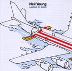 Neil Young - Landing On Water CD, Cd's en Dvd's, Cd's | Rock, Verzenden, Nieuw in verpakking