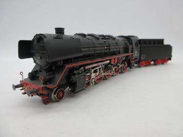 Märklin H0 - 3027 - Stoomlocomotief met tender (1) - BR 44,, Nieuw