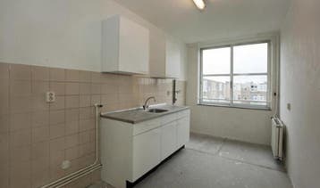 Te Huur 3 Kamer Appartement Klinkerweg In Amsterdam, Huizen en Kamers, Huizen te huur, Direct bij eigenaar, Appartement, Amsterdam