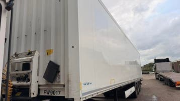3 asser Krone oplegger Met laadklep