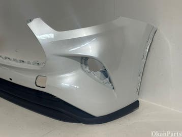 Toyota Highlander voorbumper 52119-0E400, Ophalen, Gebruikt, Voor, Toyota