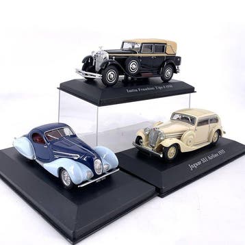 1:43 - Model raceauto (3) - Collection of 3 Classic Luxury, Nieuw
