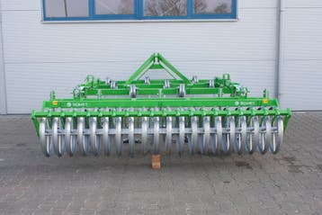 Bomet Stoppel Cultivator Apus 3 Rijen met roller 2.6 - 3.5m