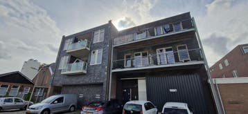 Te huur: Studio ten Oeverstraat in Hoogeveen, Hoogeveen, Drenthe