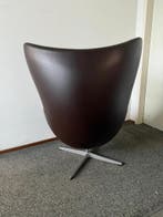 Fritz Hansen Egg Chair Fauteuil - Design Van Arne Jacobsen, Huis en Inrichting, Verzenden, Zo goed als nieuw, Leer