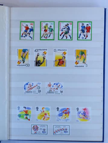 Leuk thema kavel Sport + Dieren in boek, Ophalen of Verzenden, Postfris