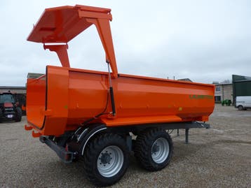Laumetris PTL-10 Landbouwkipper