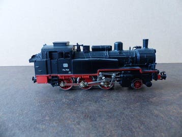 Märklin H0 - Stoomlocomotief (1) - BR 74 701 - DB, Nieuw
