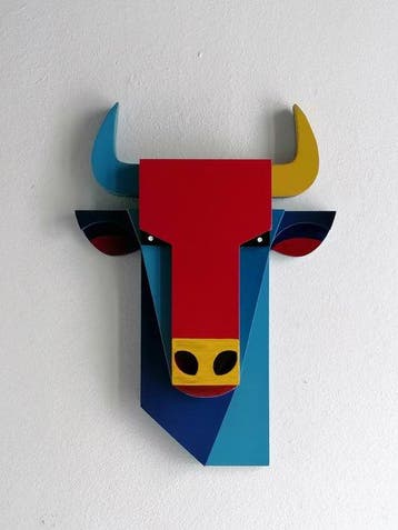 Vanessa Bonino - Totem Bull