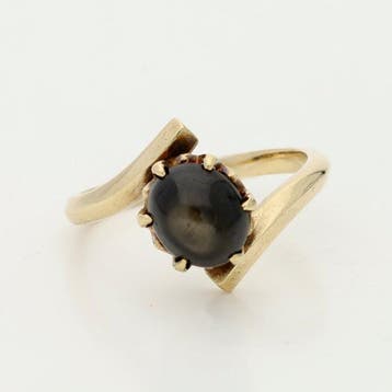 Ring - 14 karaat Geel goud - 2.47ct. tw. Saffier, Nieuw