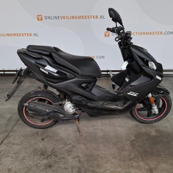Bromscooter, Yamaha, Aerox R, 2011, Nieuw