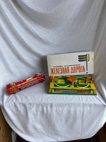 Vintage Blikken Speelgoed – Mechanische Treinbaan met Doos +, Antiek en Kunst