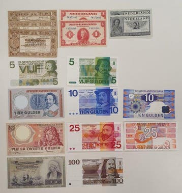 Nederland. - 17 Banknotes - 1938/1997