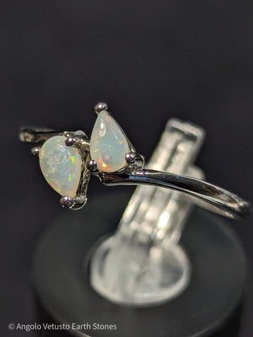 1,21 g - Ring met Coober Pedy opalen, 925 zilver –