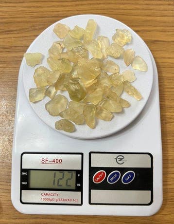 Libisch woestijnglas Kristalen - 122 g, Verzamelen, Mineralen en Fossielen