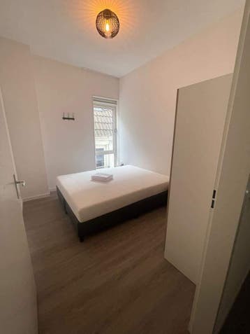 Te huur: Appartement Damsterdiep in Groningen, Huizen en Kamers, Huizen te huur, Groningen, Groningen, Appartement