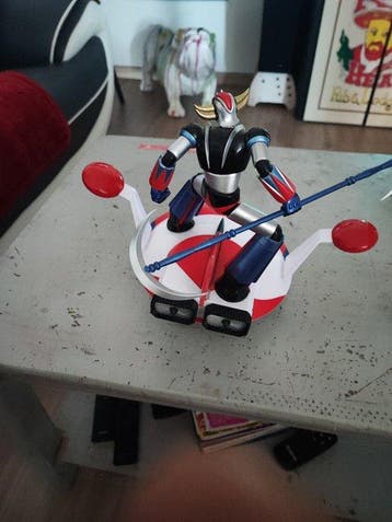 abystyle - Action figure Goldorak avec Spazer
