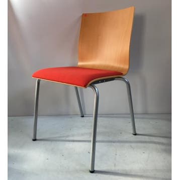 (MDK-105704) Ahrend conferentiestoel rood, Ophalen of Verzenden, Gebruikt, Rood