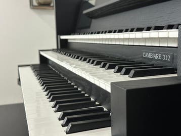 Content Cambiare 312, Muziek en Instrumenten, Orgels, Zo goed als nieuw, 3 klavieren, Orgel