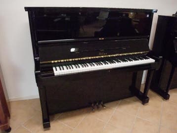 Atlas Piano, 132cm hoog, Prachtige piano met hoge klankkast, Verzenden, Zwart, Zo goed als nieuw, Piano