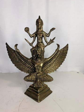 Bronzen figuur Garuda met veelarmige godheid – Zuidoost-Azië