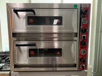 NIEUW! Pizza oven | enkel en dubbel | 4 + 4 pizza’s, Ophalen of Verzenden, Gebruikt, Ovens, Magnetrons en Steamers